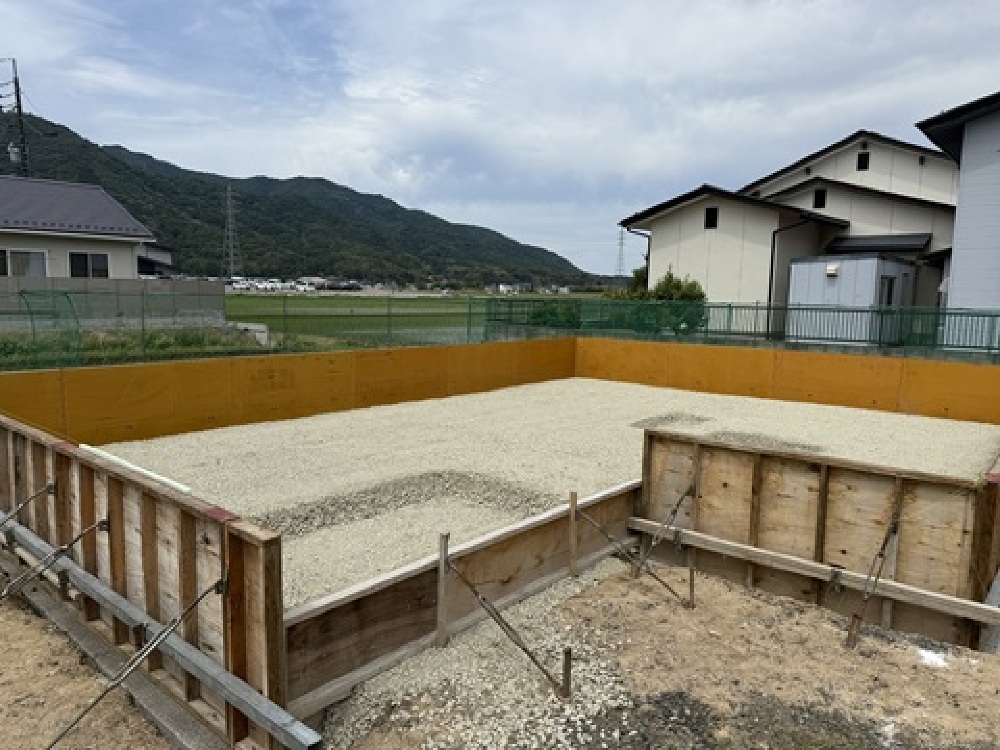 基礎工事