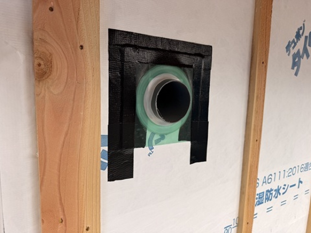 外部透湿防水シートの施工