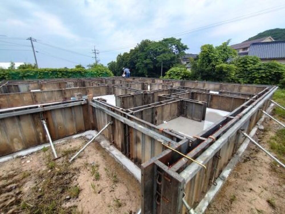 基礎コンクリート打設